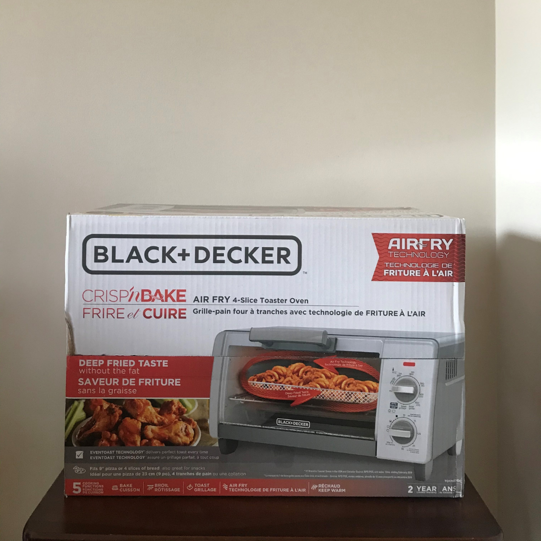 Southern Food Basket on Instagram: Black + Decker Air Fryer/Toaster Oven  features Air Fryer Technology, which uses high intensity hot air to bake,  brown and crisp your favourite foods with little to